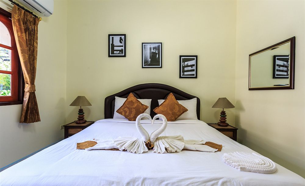 Patong Eriksson Guesthouse מראה חיצוני תמונה