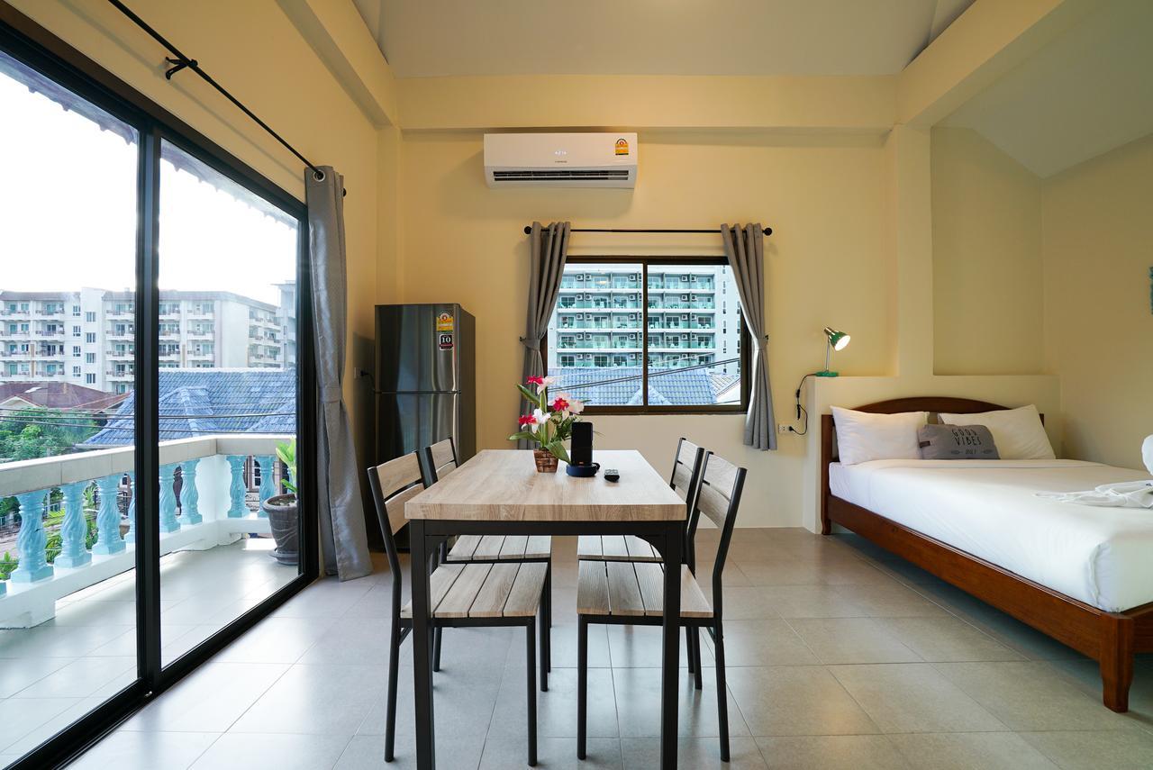 Patong Eriksson Guesthouse חדר תמונה