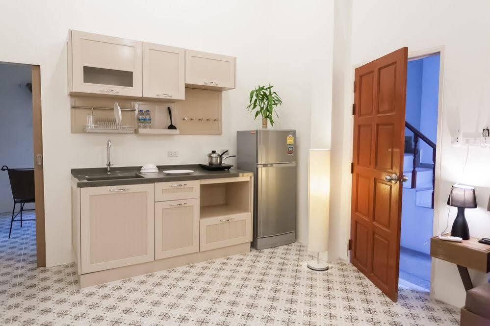 Patong Eriksson Guesthouse מראה חיצוני תמונה